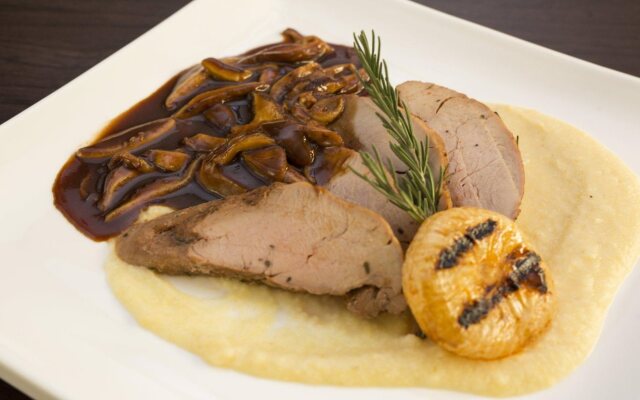 Holiday Inn Gaithersburg by IHG