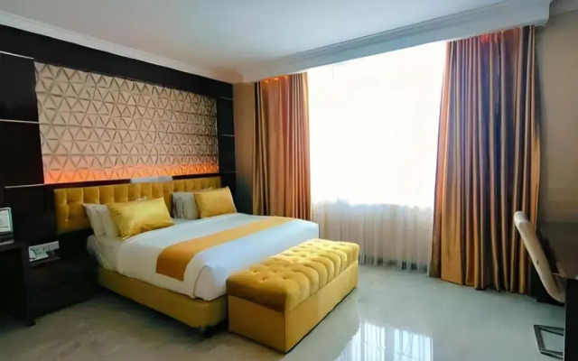 Sindoro Hotel Cilacap by Conary