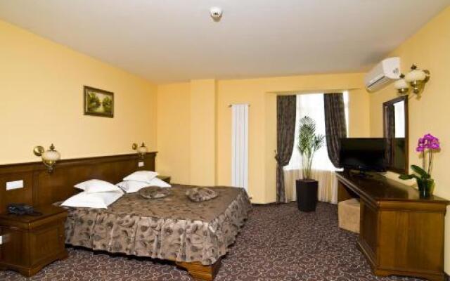 Hotel Dorna