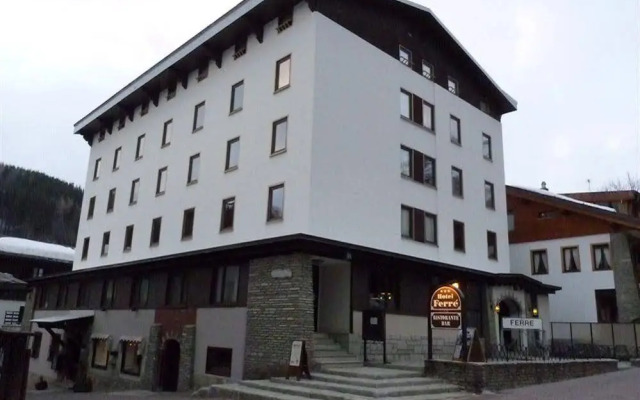 hotelImage