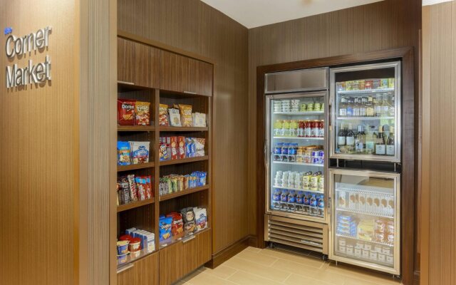 Fairfield Inn & Suites by Marriott Decatur at Decatur Conference Center
