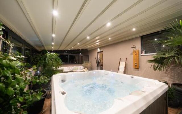 Apartment Garden Terrace