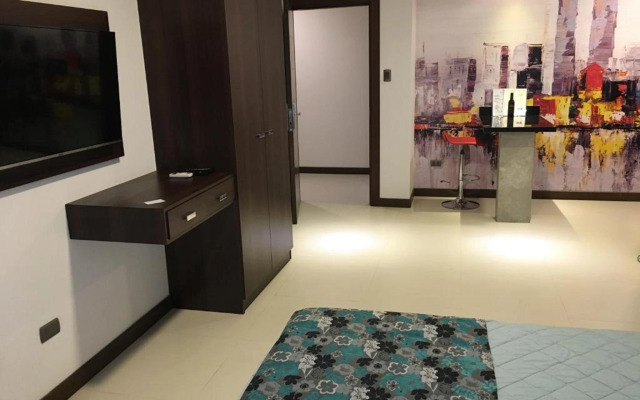 MAI Suites