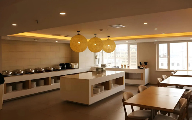 Ji Hotel (Harbin Central Street, Saint Sophia Cath