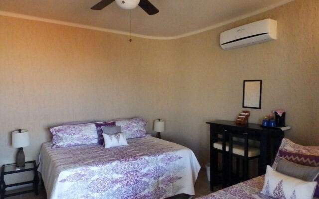 Casa Kootenay Waterfront BnB