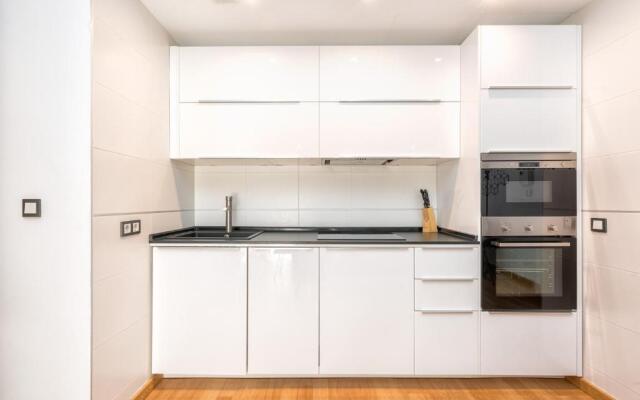 Atico terraza privada piscina centro ac nuevo 1hab