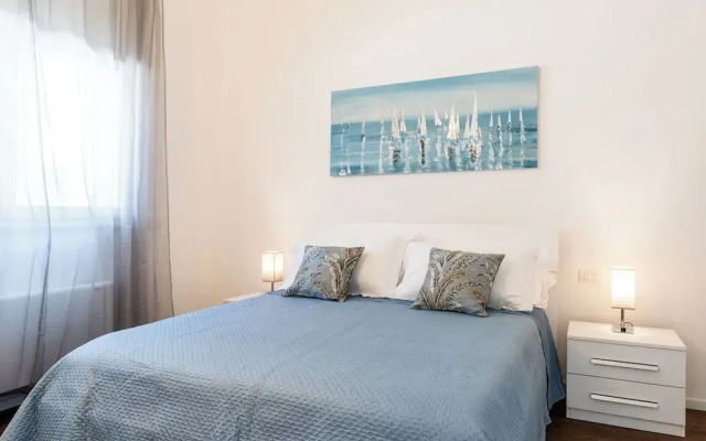 Lolita's Beachfront Loft