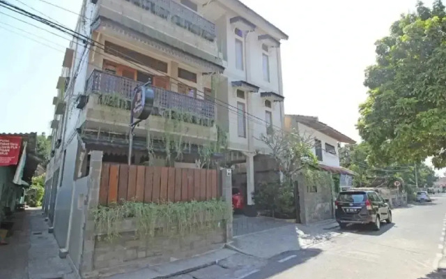 Rumah Kandjani by RedDoorz