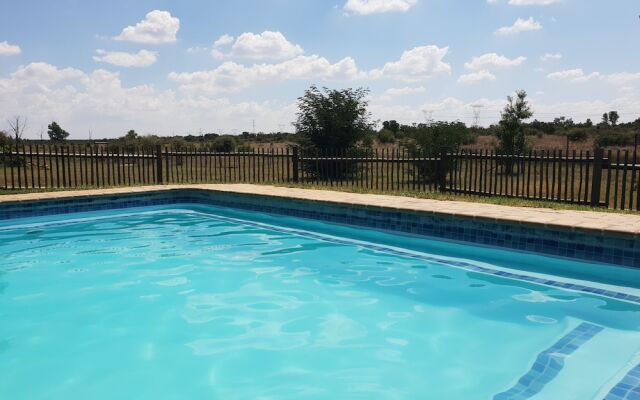 Honey Lodge