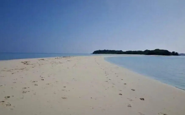 Explore Island Inn
