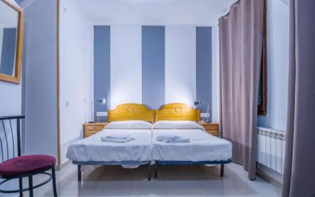 Hostal Nuevo Milán I