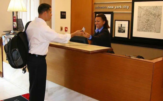 Hampton Inn Manhattan Seaport Financial District