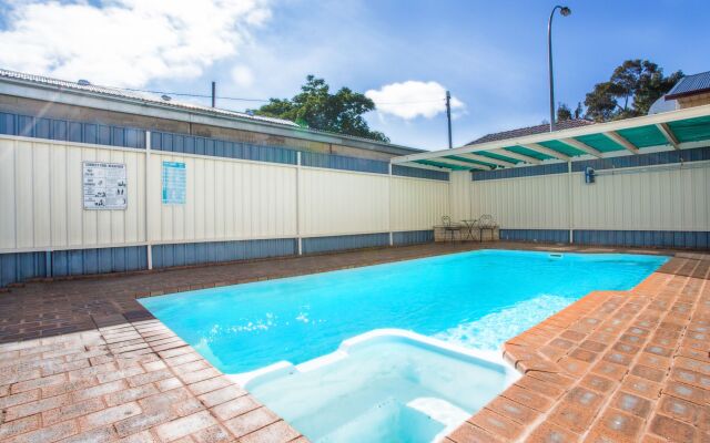 Cowra Motor Inn