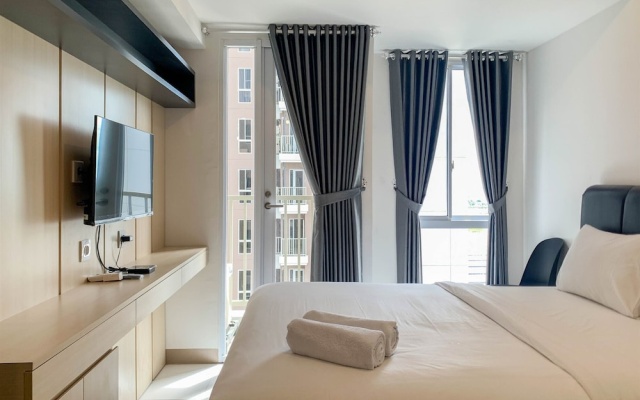 Cozy And Simply Look Studio Room Tokyo Riverside Pik 2 Apartment – Guest Rooms – Jakarta