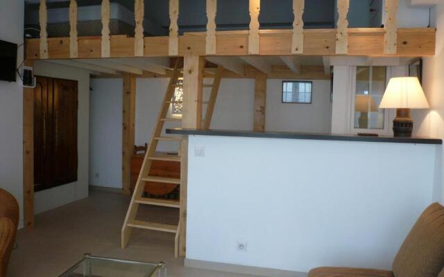 Appartement Le Palais, 1 pièce, 4 personnes - FR-1-418-93