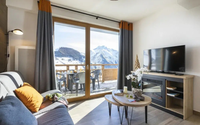 Apartment in Les Deux Alpes Near Ski Slopes