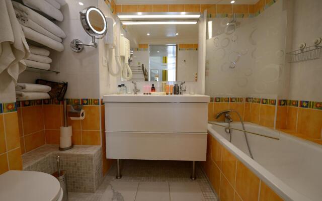 B4dd Opportunity in Paris