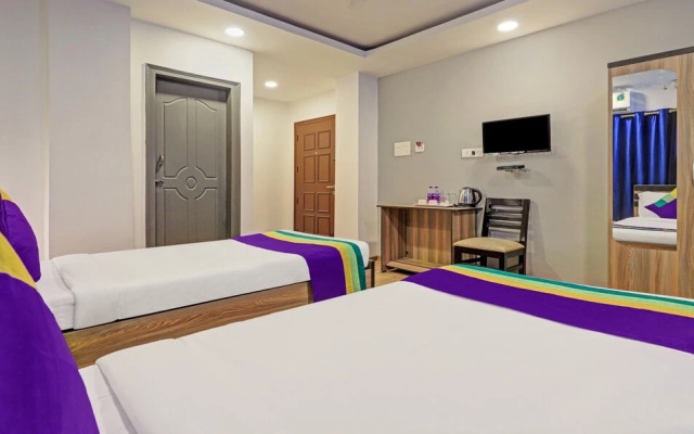 Treebo Tryst Grand Majesty