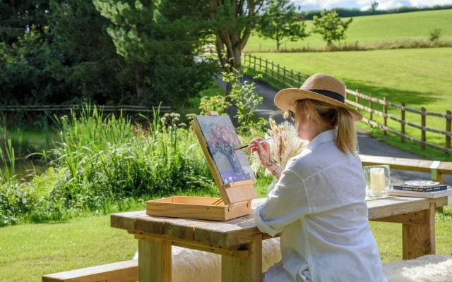 Secret Waterside Lodges in Worcestershire