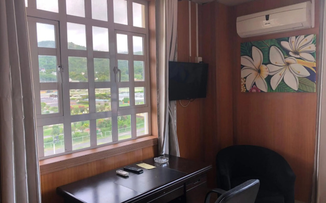 Le Champ de Mars B&B