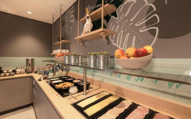 Holiday Inn - the niu, Crusoe Bremen Airport by IHG
