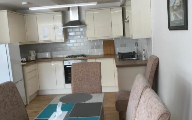 Runnacleave Court, apartment 2