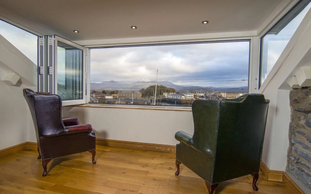 The Captain's Penthouse