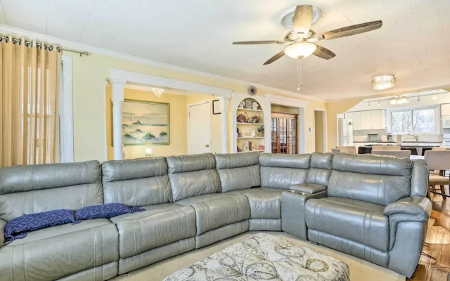 Family Getaway Near Delaware River & Intl Soccer!