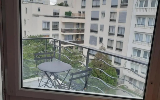 Studio With Balcony In Issy Les Moulineaux