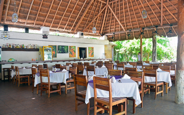 Hotel Sotavento & Yacht Club