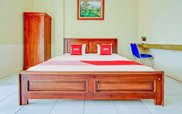 Penginapan Sederhana Syariah by OYO Rooms
