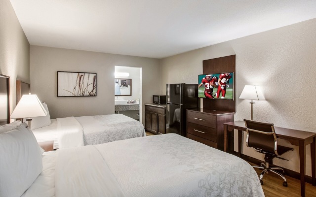 Red Roof Inn PLUS+ Dallas – Addison