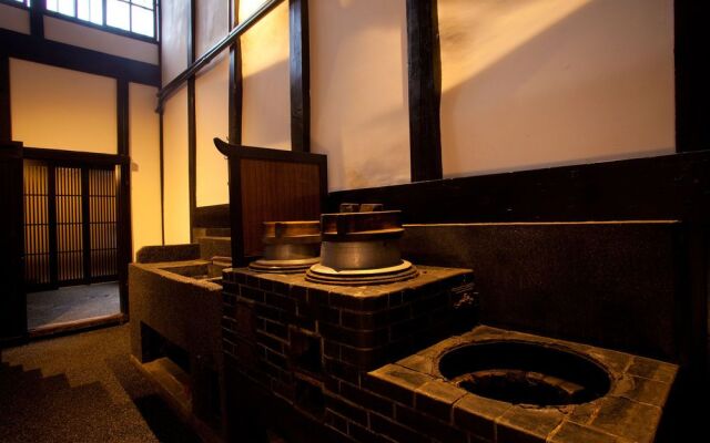 Campton Kyoto Nishijin 9 Arima 10