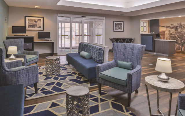 La Quinta Inn & Suites by Wyndham Atlanta South - Newnan