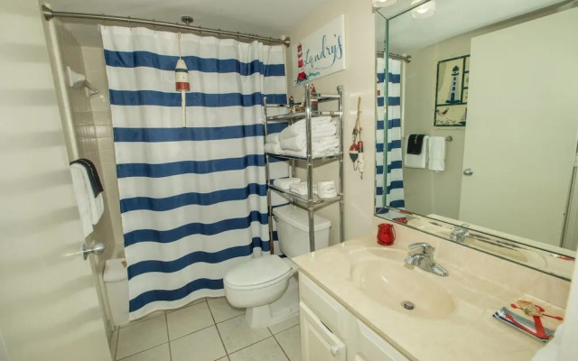 Inlet Reef 111 - 2 Br Condo