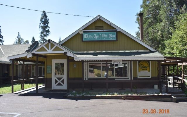 White Chief Mountain Lodge