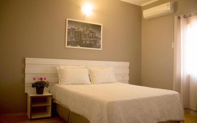 Regis Hotel II