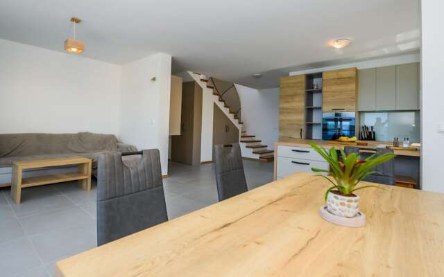 Modern Beach apt W100 m2 Rooftop sea View Terrace