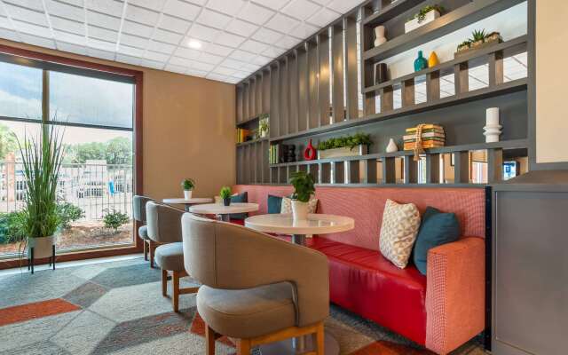 Comfort Inn & Suites Crestview