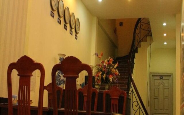 Hanoi Gravita Hotel