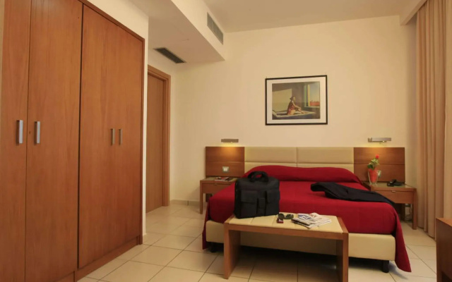 La Costiera Hotel