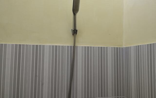 Hotel O Puri Batu Bolong