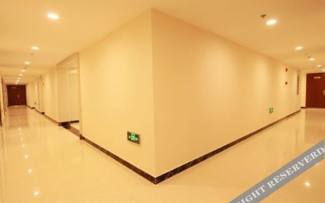Zhijiang International Apartment (Foshan Sanshui Wanda Shop)