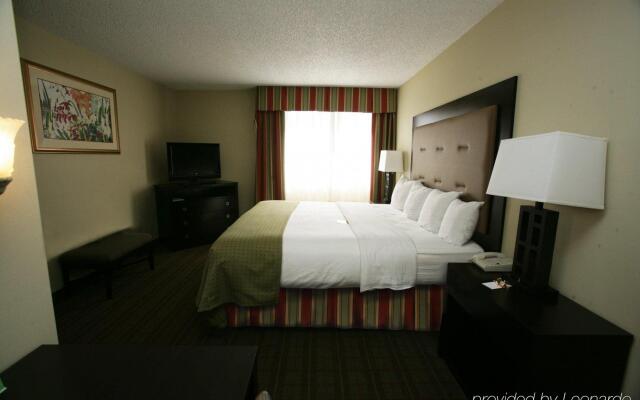 Holiday Inn Riverton-Convention Center