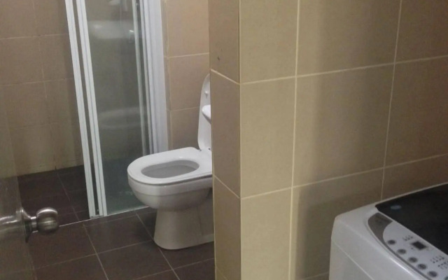 Luxury Service Suite At Taragon KL