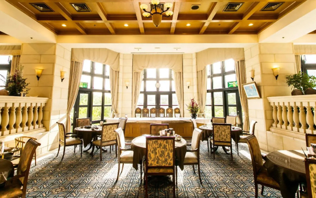 Nanki Shirahama Resort Hotel