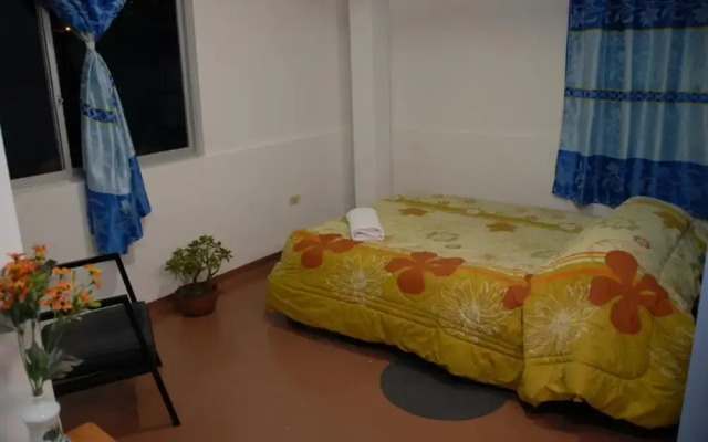 Quito Condor Hostal