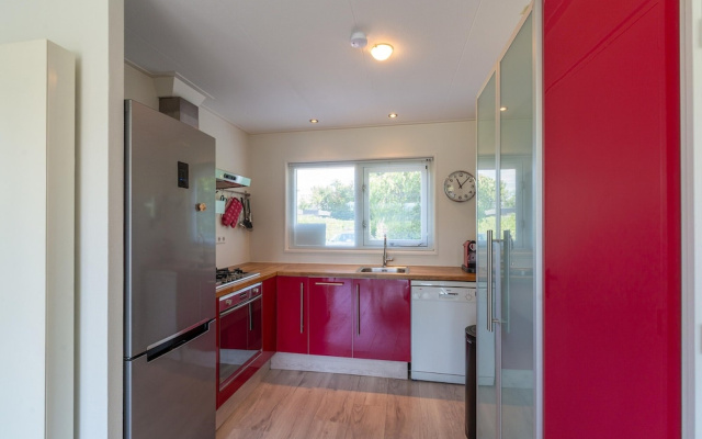 Modernly Furnished Bungalow for 4 People