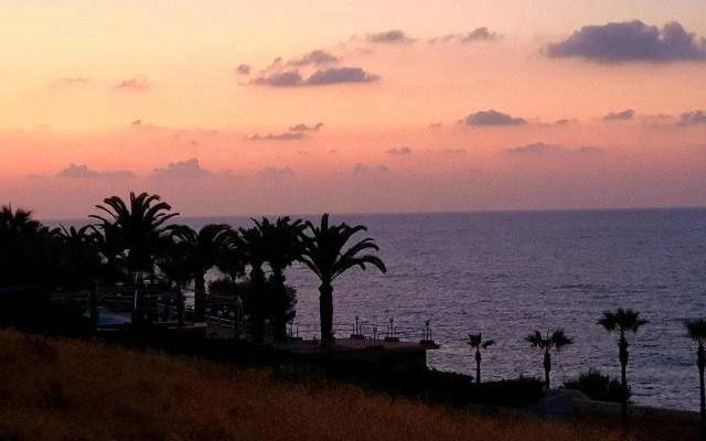 Stella Beach Hotel