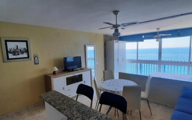 Estudio Edificio Las Palmeras 12